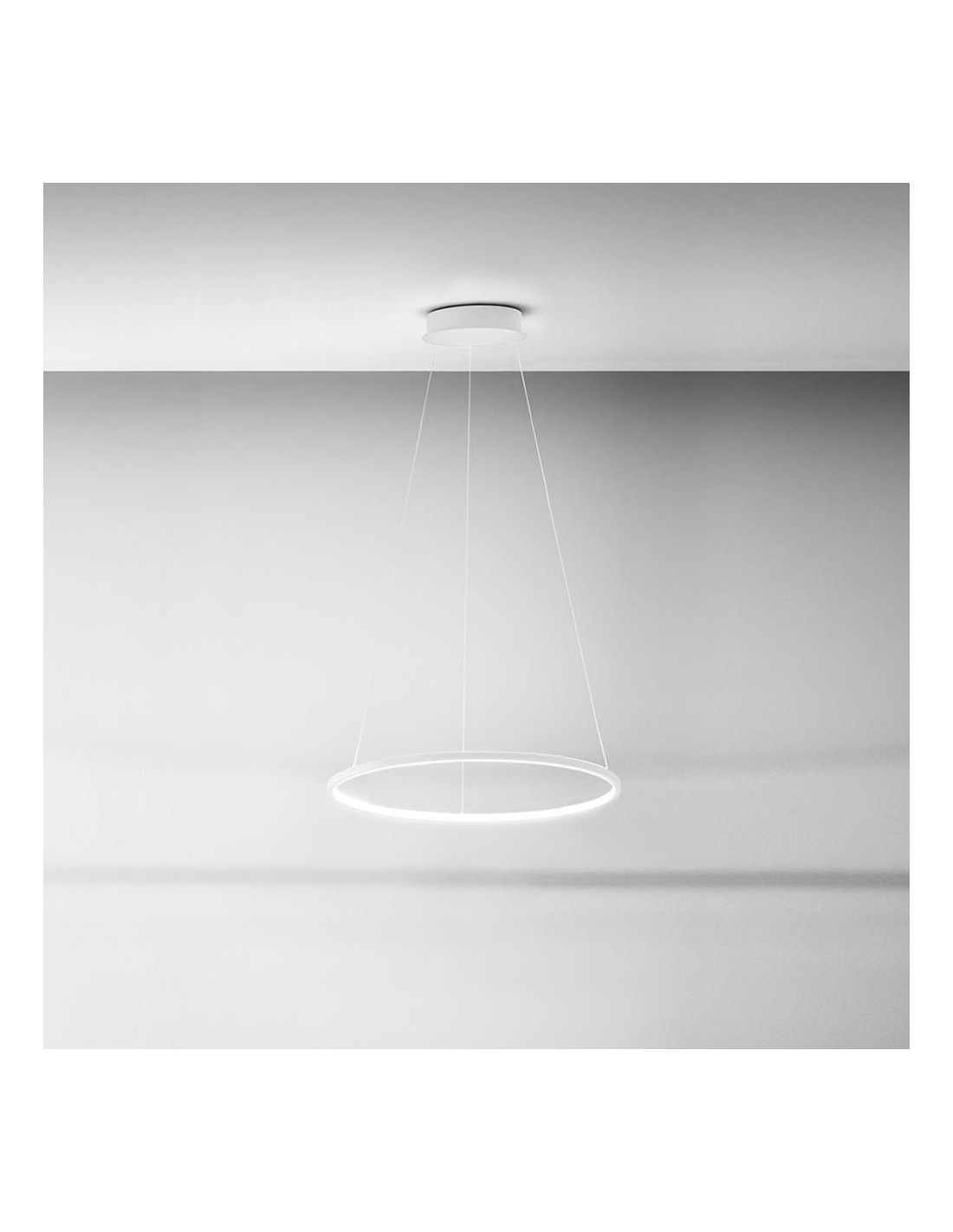 Gea Luce Erika S/P, suspension