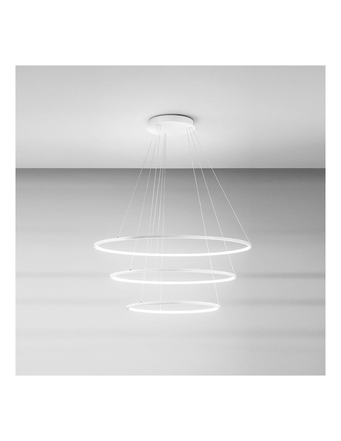 Gea Luce Erika S/3, suspension