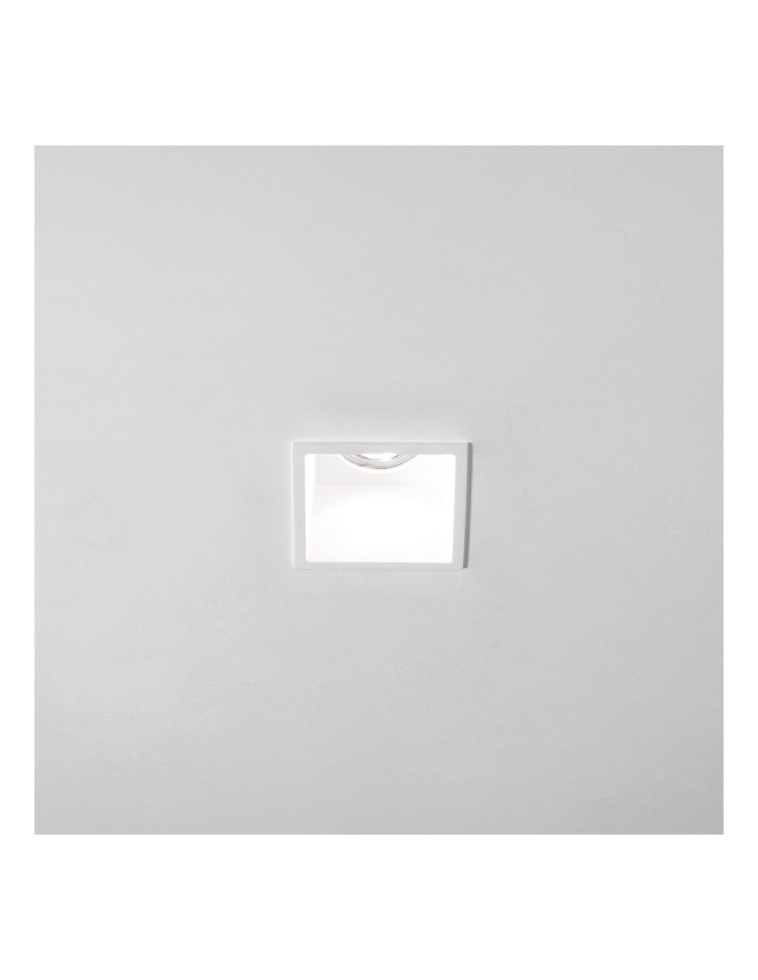Rossini Agar 9838 : spots encastrables carrés en plâtre, spots en carton-plâtre, spots carrés en plâtre